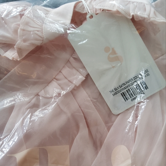 Selkie The Silk Satin Paper Doll Blouse Peach - Picture 11 of 16